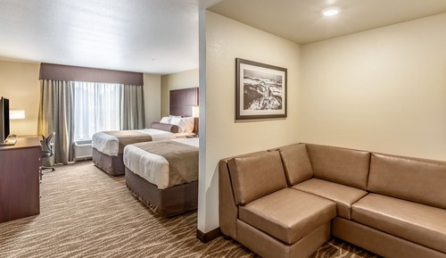 Studio, 2 Queen Beds with Sleeper Sofa, Non Smoking