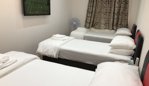 Comfort Triple Room, 3 Twin Beds (with shower, Nr 5)
