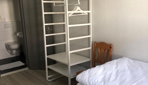 Comfort Single Room, Private Bathroom