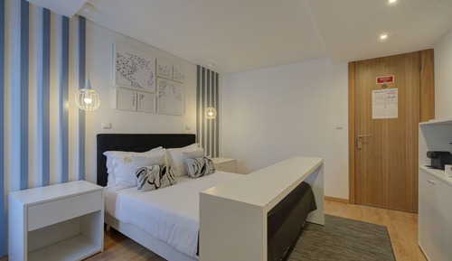 Standard Suite
