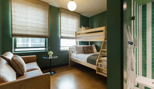 Deluxe Room, 2 Twin Beds (The Bunk)