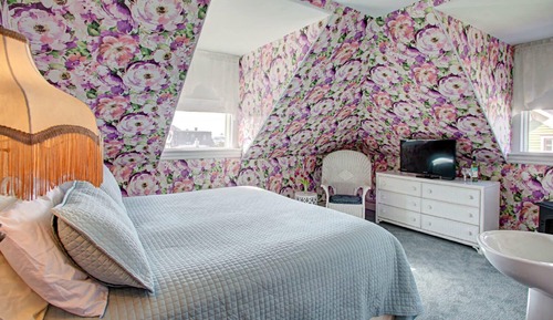 Deluxe Room, 1 King Bed, Non Smoking