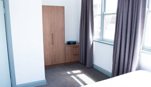 2 Bedroom Apartment