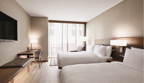 Room, 2 Queen Beds (Mobility/Hearing Accessible, Tub)