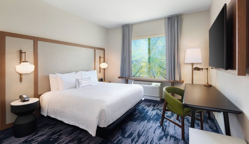 Room, 1 King Bed, Non Smoking