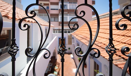 Romantic Loft, 1 Bedroom, Pool Access, Beachside
