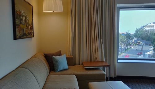 Room, 1 King Bed, City View