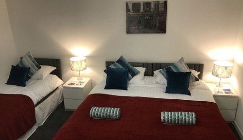 Standard Triple Room, Ensuite (.)