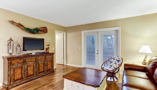 Condo, 2 Bedrooms