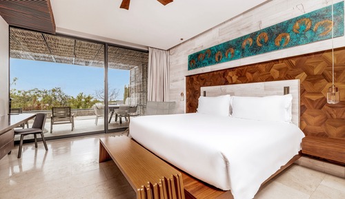 Plunge Pool 1 Bedroom Suite