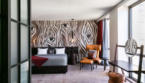 Deluxe Suite, 1 Bedroom (Bobby)