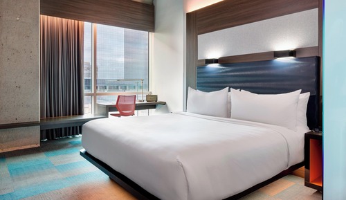 Room, 1 King Bed (Mobility/Hearing Accessible, Tub)