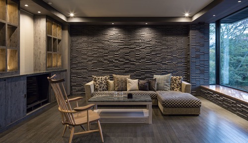 JOHN KANAYA Suite
