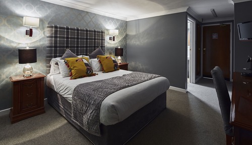 Premium Double Room, Ensuite (with Shower)
