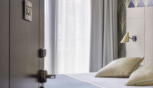 Classic Room, 1 Queen Bed, Non Smoking, City View (Twin bed on request)