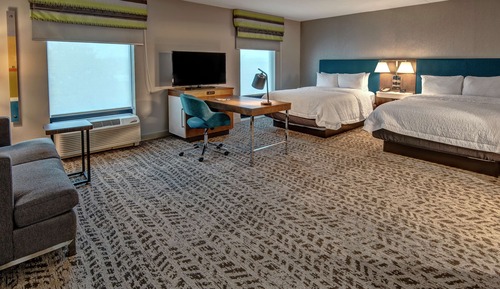 Suite, 2 Queen Beds, Refrigerator & Microwave (Wet bar)