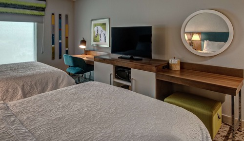 Room, 2 Queen Beds, Accessible (Hearing)