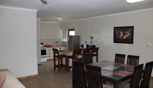 2 Bedroom Self catering House