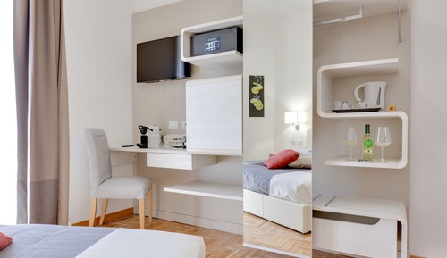 Deluxe Double Room, 1 Queen Bed, Balcony, City View