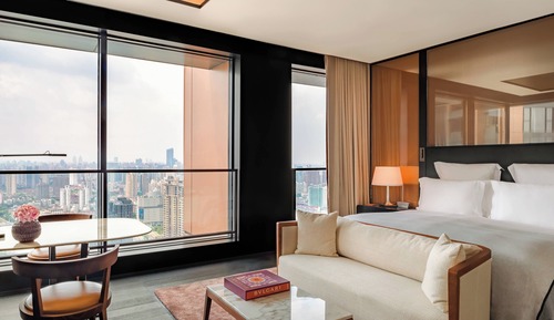 Premium Room, 1 King Bed, City View
