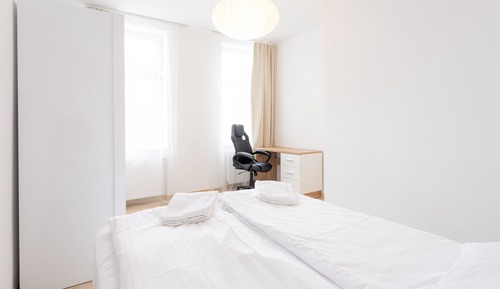 2 bedroom + 1 living room Apartment (TOP 15