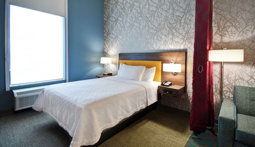 Studio, 1 King Bed, Accessible, Bathtub