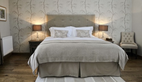 Double Room (Willow)