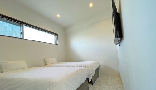 Twin Room, Kitchen