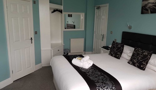 Standard Triple Room, Multiple Beds, Sea View