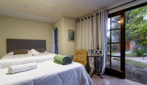 Comfort Room, 1 Bedroom, Fireplace, Garden Area