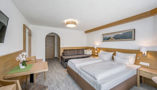 Double Room, Balcony