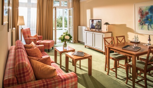 Deluxe Suite