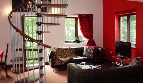 Penthouse, Ensuite