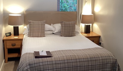 Family Suite, 3 Bedrooms, Shared Bathroom