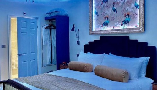 Premier Double Room, 1 King Bed, Ensuite (Room4)
