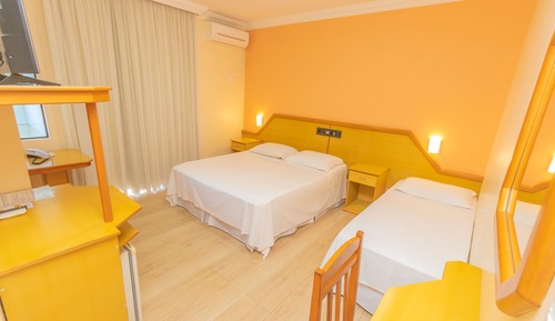 Comfort Room, Bathtub
