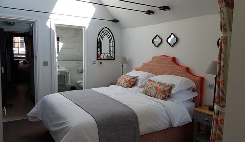 Deluxe Double Room, Ensuite (Townhouse )