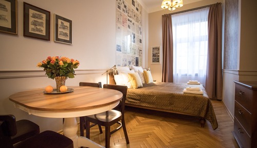 Exclusive Studio Suite, Kitchenette, City View (B)