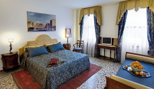 Luxury Room, Canal View