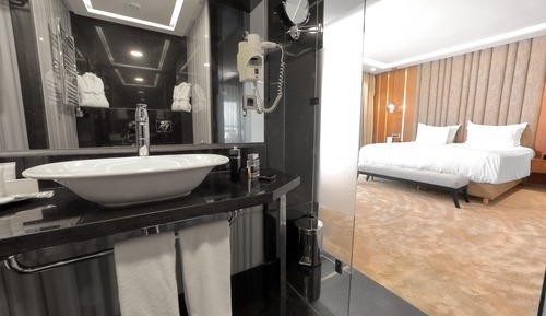 Royal Suite