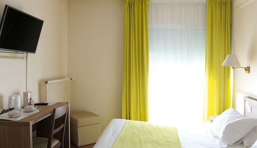 Classic Double Room