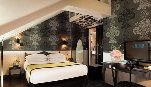 Exclusive Double Room, 1 Queen Bed, City View (Design)
