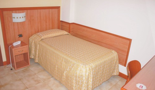 Standard Room, 2 Twin Beds