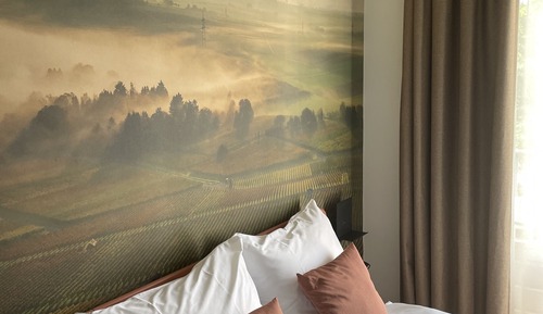 Small Room (Bed 140cm wide)