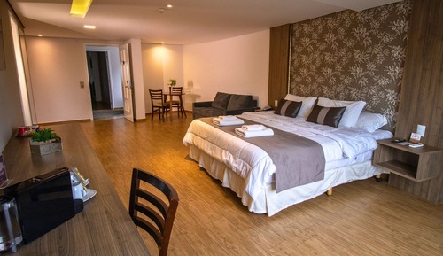 Premier Suite