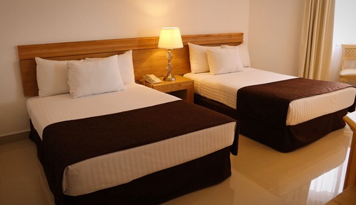 Standard Room, 1 King Bed