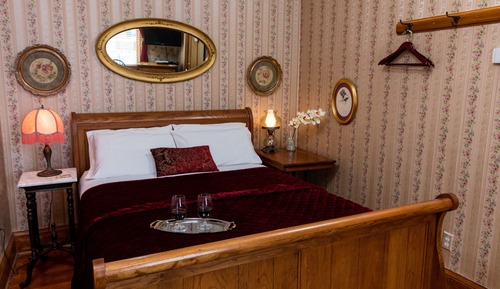 Mary Room
