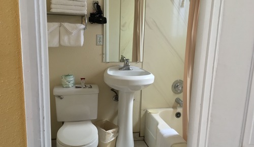 Standard Room, 2 Queen Beds