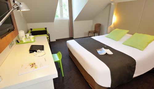 Room, Multiple Beds
