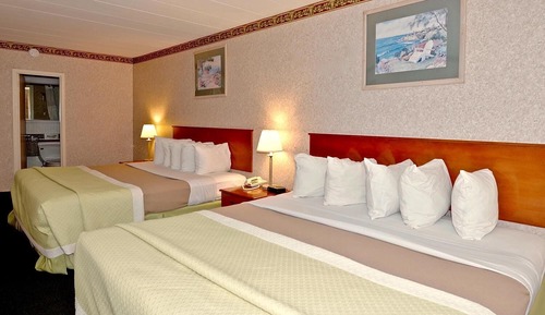 Upgraded, Room, 2 Double Beds